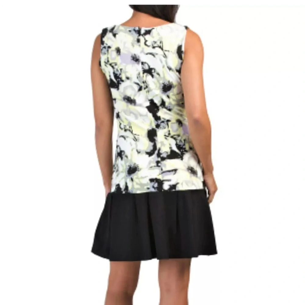 Vertigo Floral Sleeveless Dress NWT